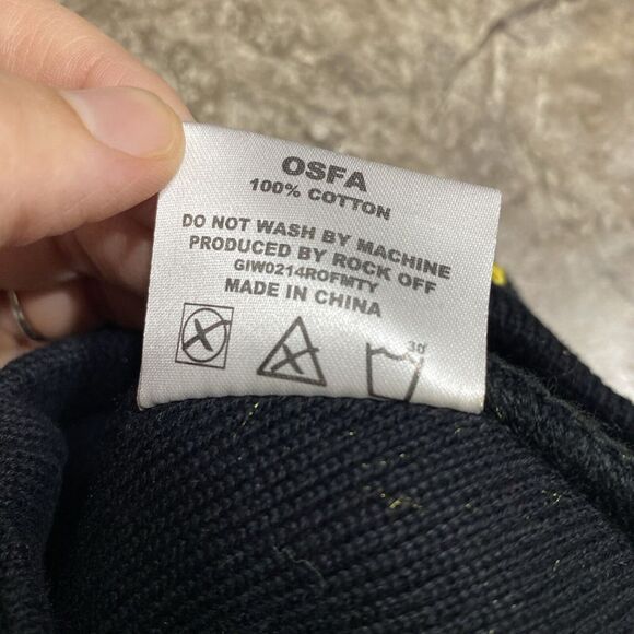 Guns n Roses Logo Beanie - Officially Licensed - Brand New Cotton Skull Cap - Picture 4 of 4